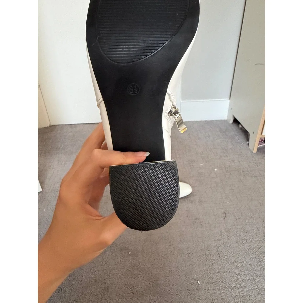 MIA carla ankle